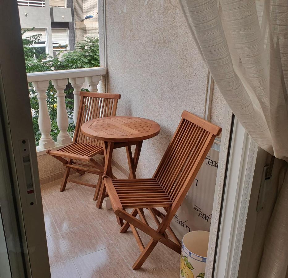 Linmarko apartamento en centro de Torrevieja Eksteriør billede
